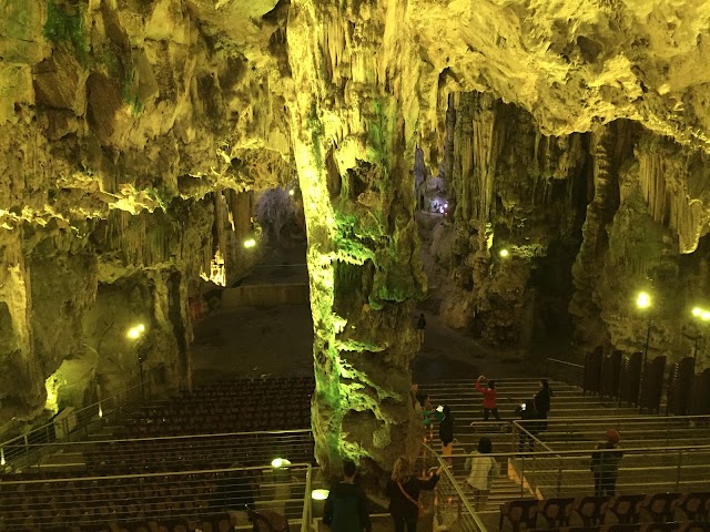 Grotte Saint Michel