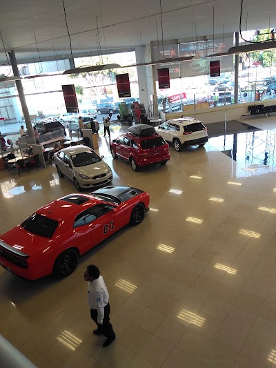 Photos of Kasa Automotr&iacute;z