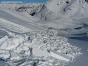 Avalanche Cerces, secteur Le Grand Aréa, arête entre le pic du Longet et la Gardiole "cote 2518" - Photo 2 - © Pocachard Christian 