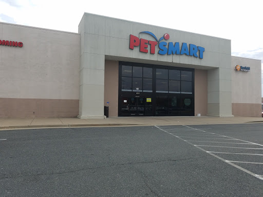 Pet Supply Store «PetSmart», reviews and photos, 412 Constant Friendship Blvd, Abingdon, MD 21009, USA