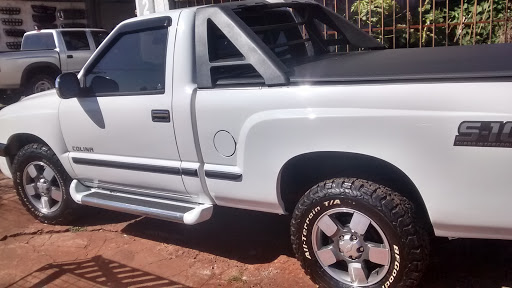 Gaúcho Peças e Acessórios p/ Pick-up, Av. Dez de Dezembro, 1121 - Lago Igapó, Londrina - PR, 86027-415, Brasil, Loja_de_Pecas_para_Automoveis, estado Parana