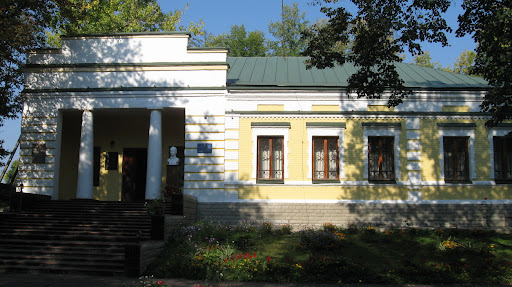 здание музея имени Сковороды