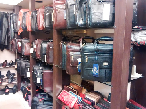 Leather Collections, 63, New Bamboo Bazar Rd, Sulthangunta, Shivaji Nagar, Bengaluru, Karnataka 560051, India, Leather_Accessories_Store, state KA