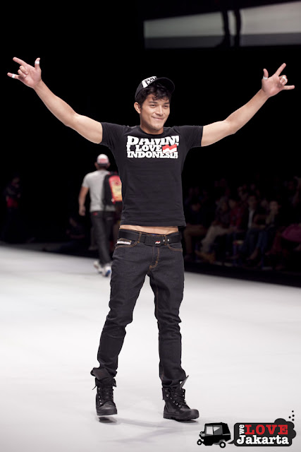 Daniel Mananta_Damn! I Love Indonesia_Indonesia Fashion Week 2013_JCC Senayan_Jakarta