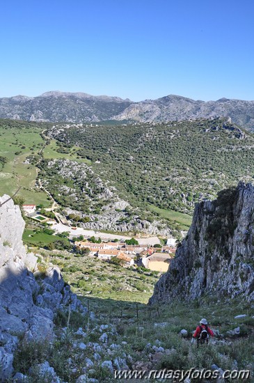 Subida al Caillo desde Villaluenga