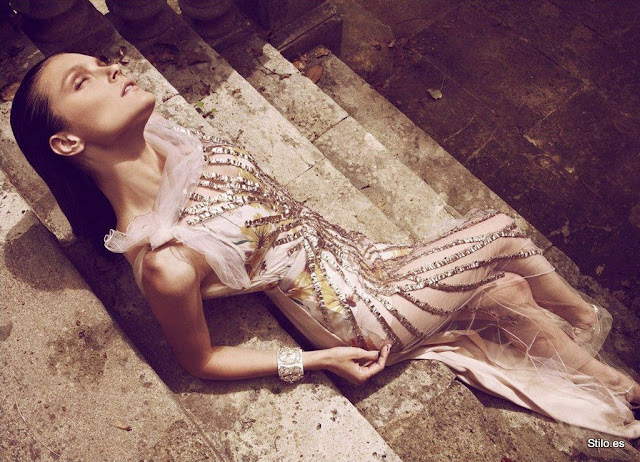 Vogue Grecia - junio 2012  - Jessica Stam
