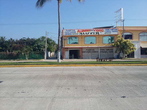 Comercializadora Labcom, Blvd. de las Naciones 1941, La Poza, 39370 Acapulco, Gro., México, Servicio de reparación de electrodomésticos | GRO