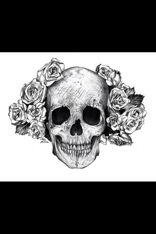 Mikaela Törner: Skull tattoo