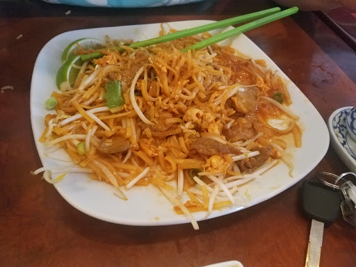 Thai Restaurant «Bangkok Dee Thai Cuisine», reviews and photos, 10207 N Central Expy, Dallas, TX 75231, USA