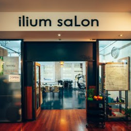 Ilium Salon logo