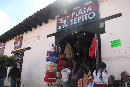 Plaza Tepito, Av 20 de Noviembre 26, Barrio de Mexicanos, 29240 San Cristóbal de las Casas, Chis., México, Tienda de ropa | CHIS