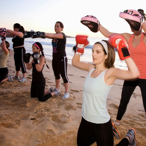 Manly Beach Female Fitness