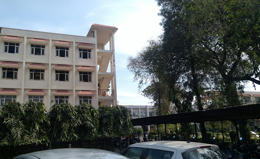 Modern Senior Secondary School, GDNS road, Upkar Nagar, Patiala, Punjab 147003, India, Secondary_School, state PB