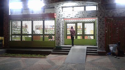 Photos of Pharmacie Somgand&eacute;