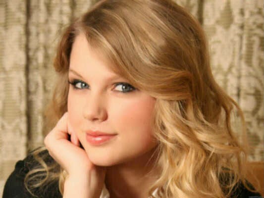 Daftar Lagu Taylor Swift Enak Didengar, Terbaik dan Populer