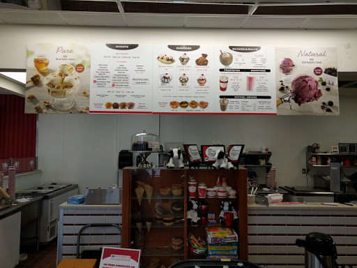 Ice Cream Shop «Oberweis Ice Cream and Dairy Store», reviews and photos, 32808 Woodward Ave, Royal Oak, MI 48073, USA