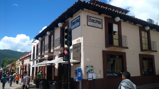 Baruva Food&Drinks, Av 20 de Noviembre 3, Zona Centro, 29200 San Cristóbal de las Casas, Chis., México, Club nocturno | CHIS
