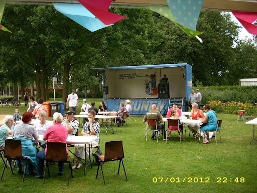 Braderie Deppenbroek 051.jpg