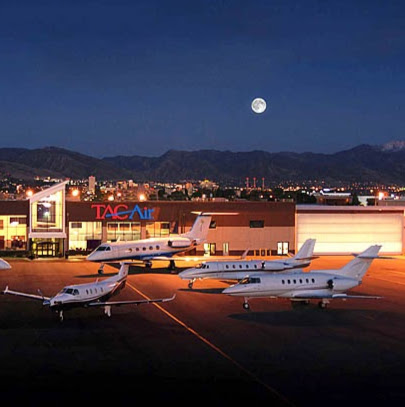 Signature Flight Support SLC - Salt Lake City Int'l Airport logo