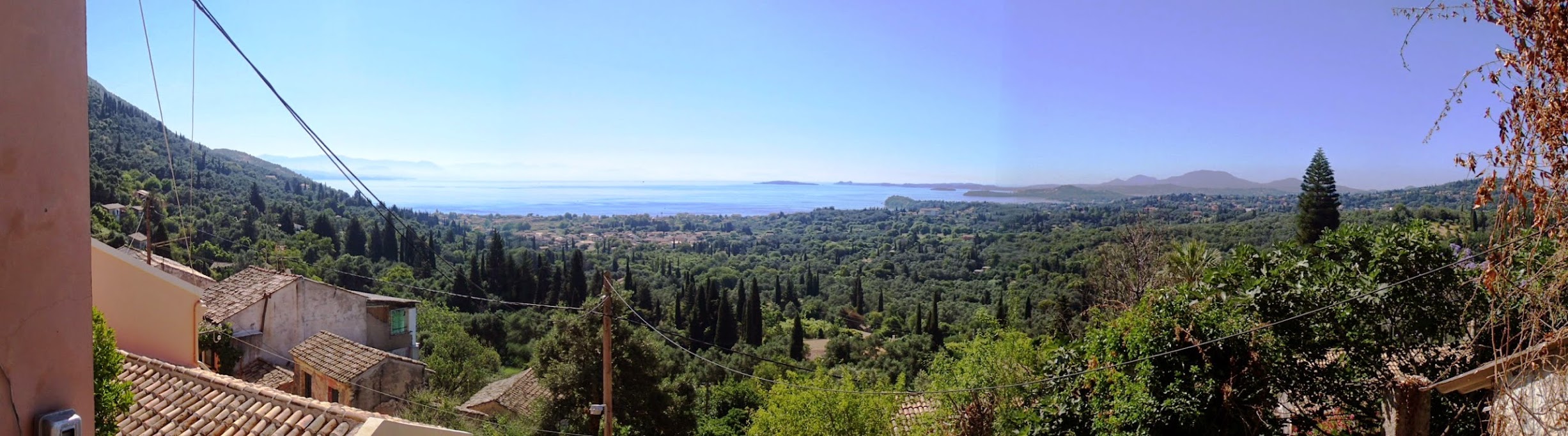 Panorama+Corfu+Agios+Markos.jpg