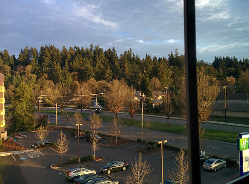 Holiday Inn Express & Suites Eugene Downtown - University by IHG