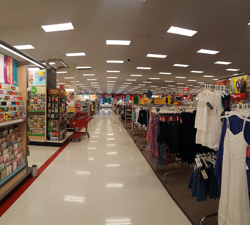 Department Store «Target», reviews and photos, 1300 Long Grove Dr, Mt Pleasant, SC 29464, USA