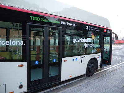 Castrosua CNG Hybrid - I autobus hybrydowy na CNG dla Barcelony