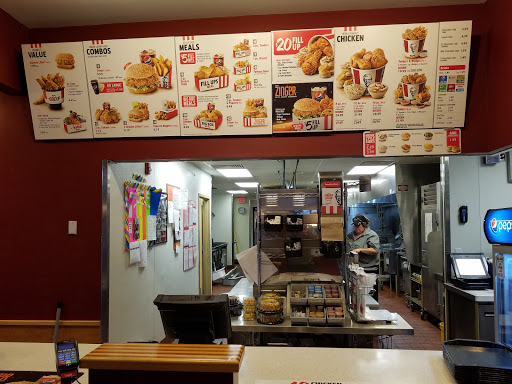 Fast Food Restaurant «KFC», reviews and photos, 1175 Union Rd, West Seneca, NY 14224, USA