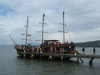 Canasvieras, conocer el mundo, Destinos turisticos en Brasil, Florianopolis, Lugares Sorprendentes, Playas de Brasil, turismo en brasil, viajar, Canasvieras, conocer el mundo, Destinos turisticos en Brasil, Florianopolis, Lugares Sorprendentes, Playas de Brasil, turismo en brasil, viajar,