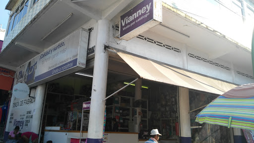 Vianney, Calle Décima Nte. 39, Centro, 30700 Tapachula de Córdova y Ordoñez, Chis., México, Tienda de artículos para el hogar | CHIS