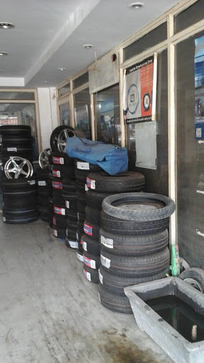 Awadh Wheels, G. F Harshita Complex Infront of mega bajaj,kukral pul,, Indira Nagar, Lucknow, Uttar Pradesh 226016, India, Wheel_Shop, state UP