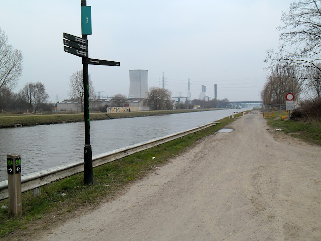 Canal Bruxelles-Charleroi  partie Flamande Halle(Lembeek) - Sint-Pieters-Leeuw - EV5 - Eurovelo 5 - F20 Voorlopig_2_maart_2013%2520313