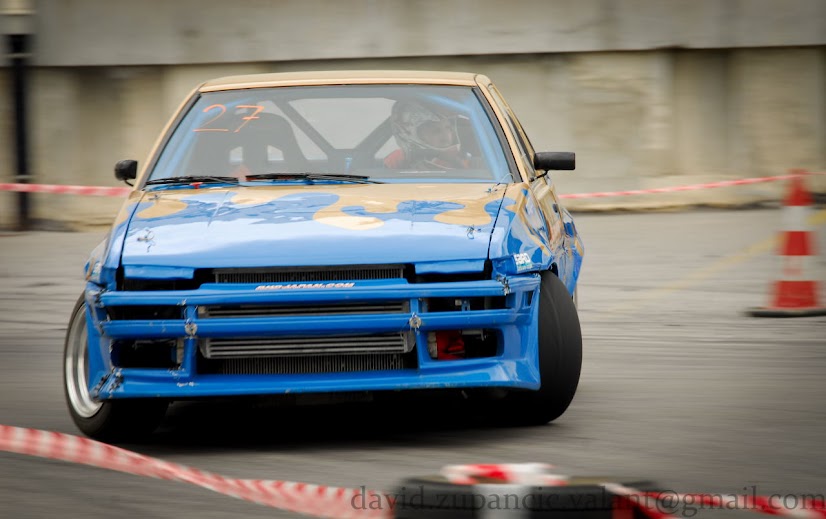 _DZV7953_01.JPG