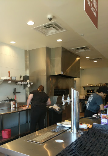 Pizza Restaurant «Pieology Pizzeria», reviews and photos, 1000 Metro Center Blvd, Foster City, CA 94404, USA