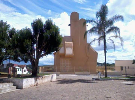 Igreja de Sao Benedito, R. Bueno Brandão, 2-90, Andrelândia - MG, 37300-000, Brasil, Local_de_Culto, estado Minas Gerais