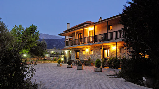 Boutique Hotel SKAMNOS in Arachova by Delphi Greece