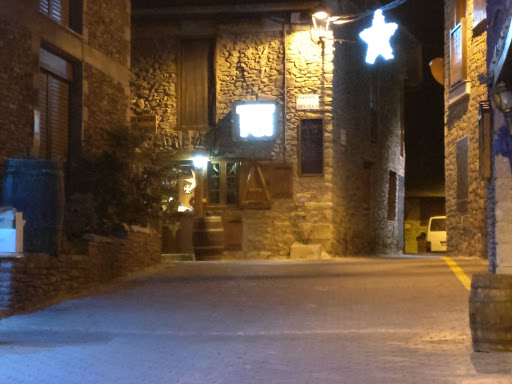 Eth Pui Restaurant