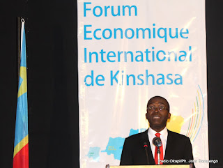Allocution du Premier Ministre de la RDC, Matata Ponyo Mapon le 06/06/2013 au salon Congo du Grand Kinshasa, lors du lancement de travaux du Forum Economique International de Kinshasa. Radio Okapi/Ph. John Bompengo