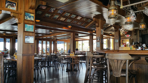 Wahoo's Bar and Grill Restaurant