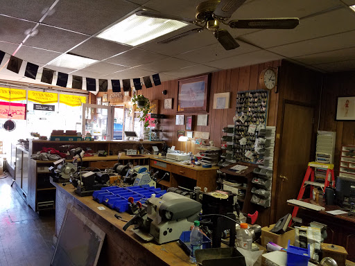 Locksmith «Aguilar & Sons Locksmiths», reviews and photos, 2427 N Central Ave, Chicago, IL 60639, USA