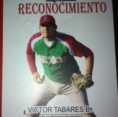 Victor Tabares Photo 21
