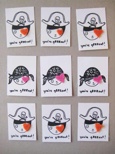 Merrliee of Mer Mag made these for her son's classmates. They're harrrrrrd to resist!
http://mermag.blogspot.com/ Merrliee of Mer Mag made these for her son's classmates. They're harrrrrrd to resist!
http://mermag.blogspot.com/