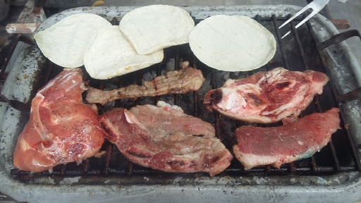 Carnes y Derivados, Nafarrete 65, Euzkadi, 87300 Matamoros, Tamps., México, Alimentación y bebida | TAMPS