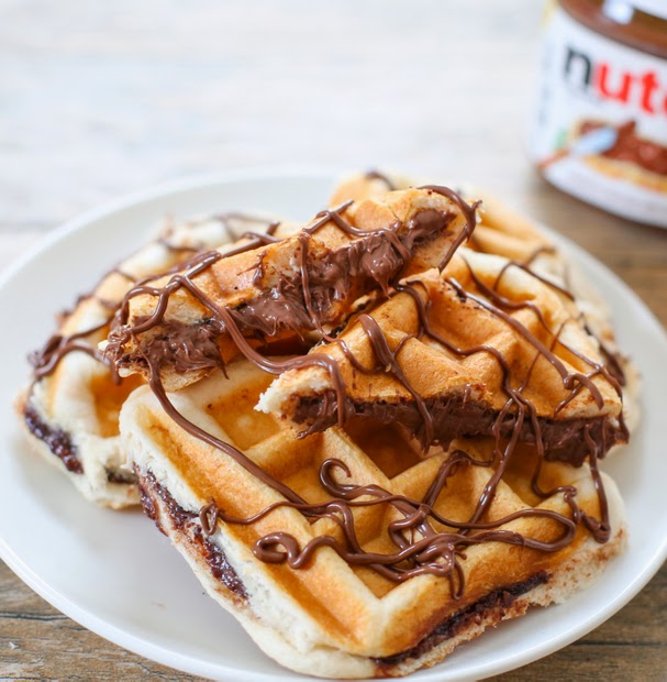How to Make Nutella Waffles 
