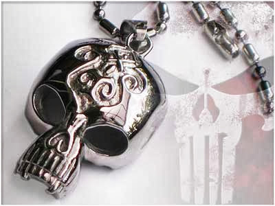 kalung tengkorak romancouple
