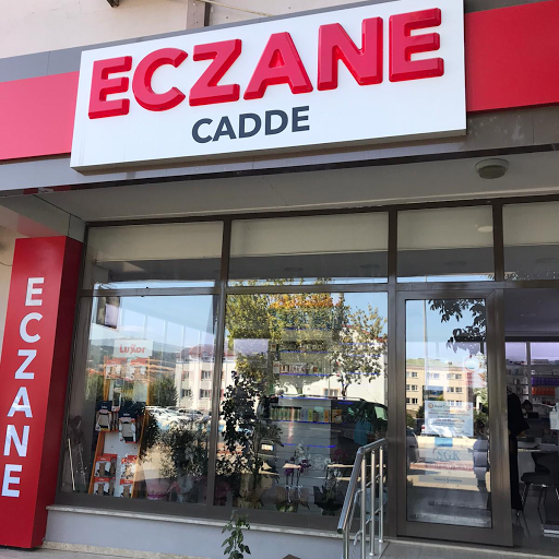 CADDE ECZANESİ logo