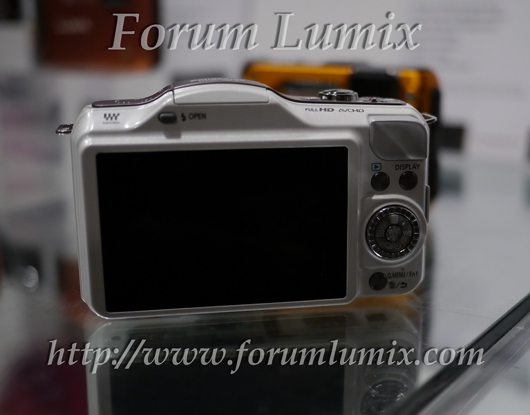 Panasonic Lumix GF5 (Infos officielles) Lumix%20GF5_016