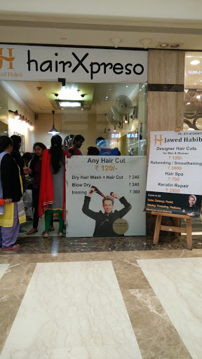 Jawed Habib Hair Xpreso, 2, Vikas Marg, V3S Mall, Laxmi Nagar, New Delhi,  Delhi 110092, India,