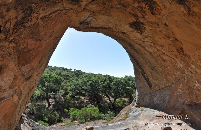 Cuevas de Sierra Momia