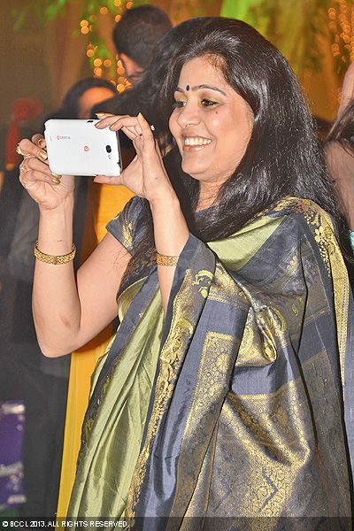 Manisha Garg during the wedding ceremony of Komal and Mayank Chowdhury, held in Lucknow. 